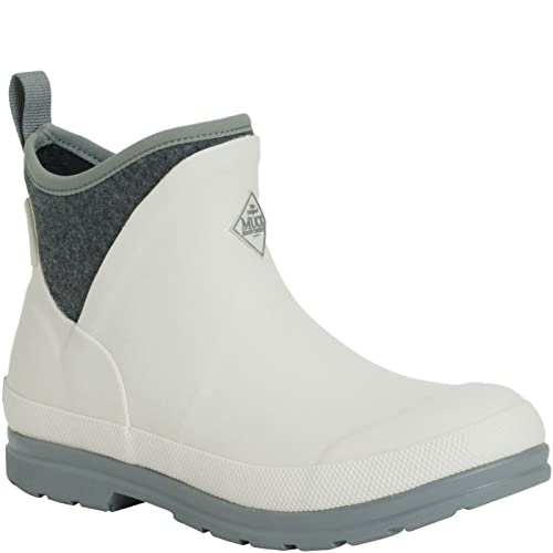 MUCK Women's Original Ankle White Size 9(M)