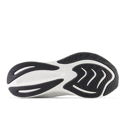 New Balance Women's DynaSoft Pro Run V2 Shoe, White/Silver Metalic, 6