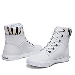Timberland Skyla Bay 6" Boot White Nubuck/Zebra 9 B (M)