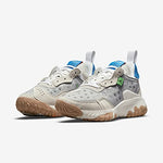 Jordan Delta 2 (Big Kid) Light Smoke Grey/White/Total Orange 5 Big Kid M