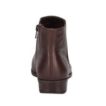 Walking Cradles Lewis Brown Nappa 7 M (B)