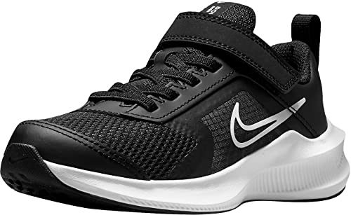 Nike Boy's Downshifter 11 (Little Kid) Black/White 13.5 Little Kid M
