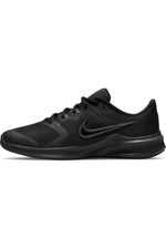 Nike Boy's Downshifter 11 (Big Kid) Black/Dark Smoke Grey 7 Big Kid M