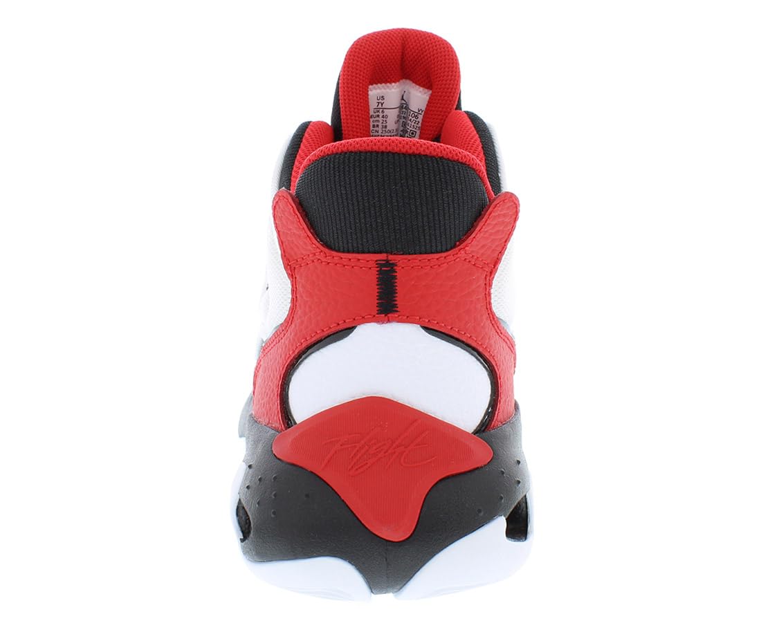 Jordan Boy's Max Aura 4 (Big Kid) White/Black/University Red 7 Big Kid M