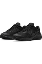 Nike Boy's Downshifter 11 (Big Kid) Black/Dark Smoke Grey 7 Big Kid M