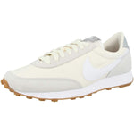 Nike Womens WMNS Daybreak CK2351 101 White/Gum - Size 8.5W