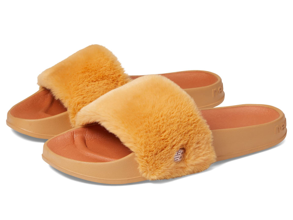 New Balance Women's 200 V1 Slide Sandal, Sweet Caramel/Soft Copper, 7