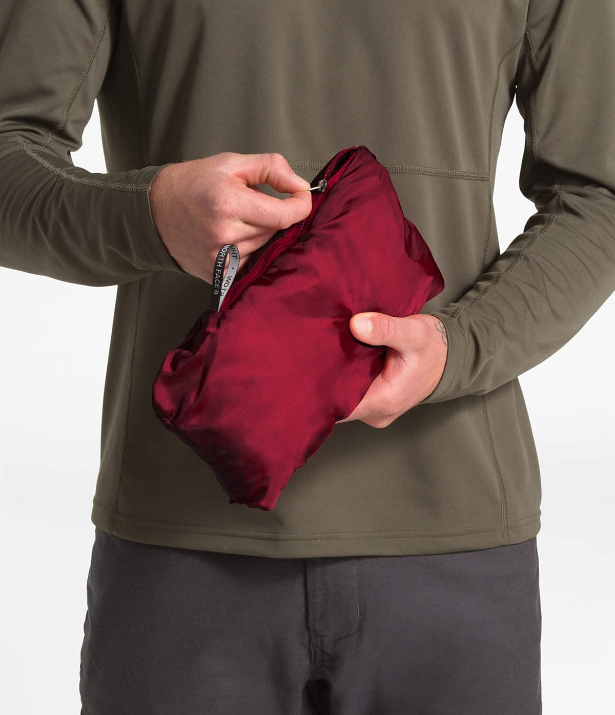 THE NORTH FACE Venture 2 Hooded Jacket - Men's Cardinal Red, XL