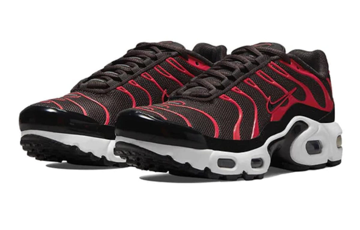 Nike Air Max Plus GS Running Trainers CD0609 Sneakers Shoes (UK 3.5 us 4Y EU 36, Medium Black Siren red 200)