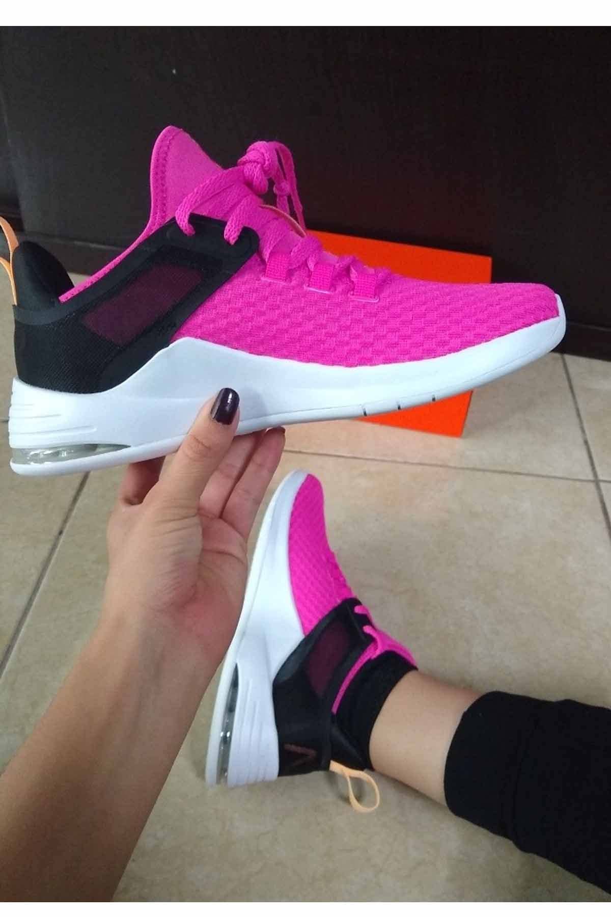 Nike Women's Air Max Bella Trainer 2 Sneaker 6.5 Laser Fuchsia/Black-melon Tint