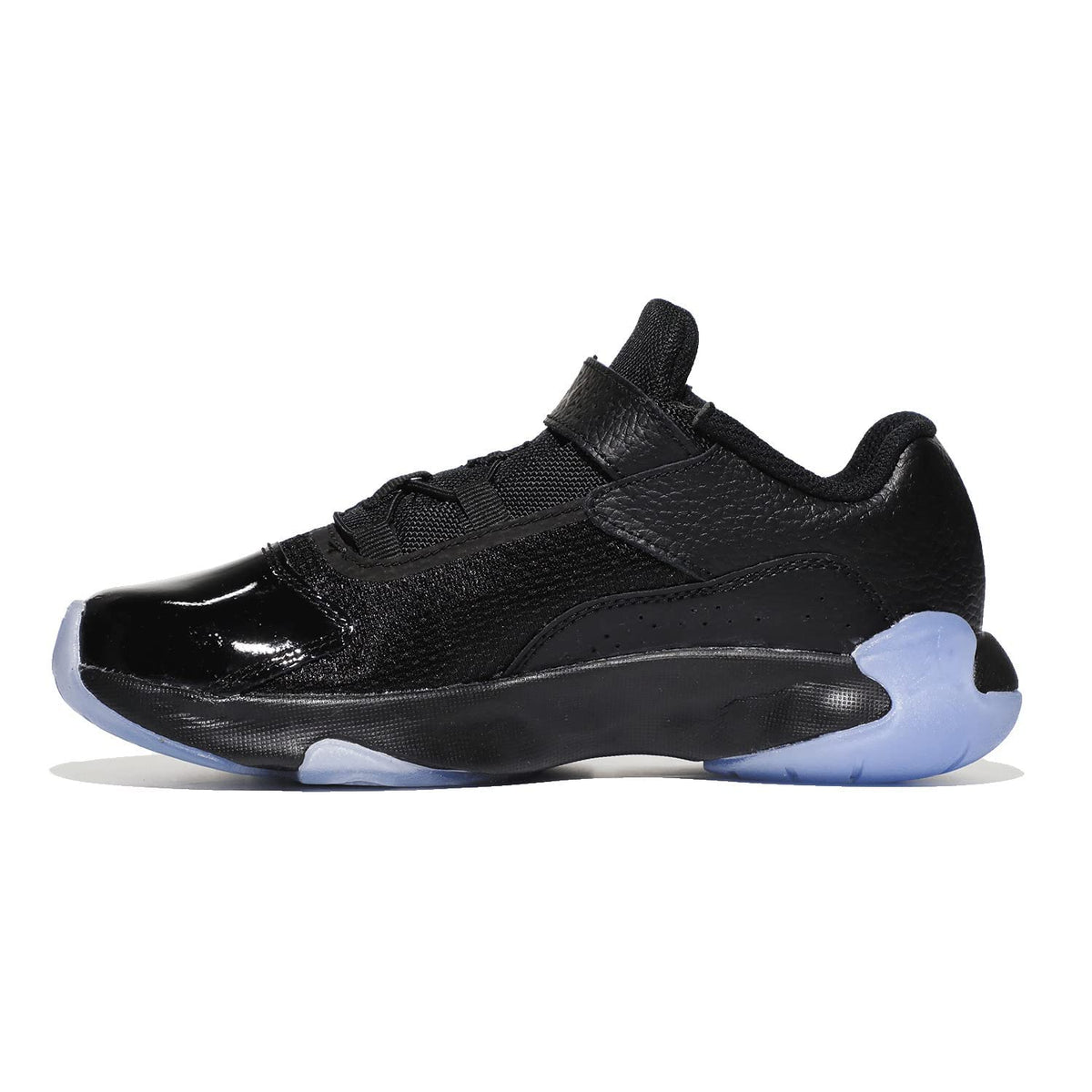 Jordan 11 CMFT Low (Little Kid) Black/Metallic Gold 2 Little Kid M