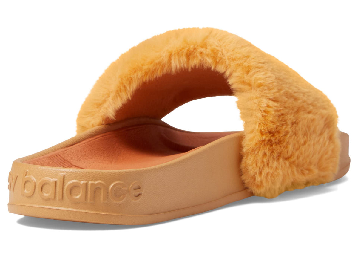New Balance Women's 200 V1 Slide Sandal, Sweet Caramel/Soft Copper, 7