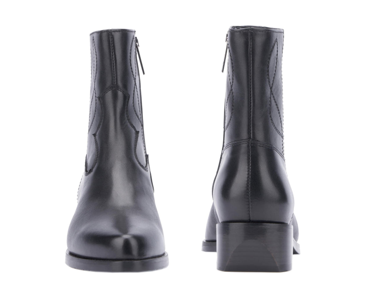 Aquatalia Women's Gaetanna Boots, calf upper,fabric lining, almond toe, rubber outsole, size; 10