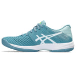 ASICS Women's Solution Swift FlyteFoam Tennis Shoes, 9, GRIS Blue/White