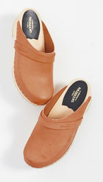 swedish hasbeens Women's Swedish Husband Clog,Nature,5 M US