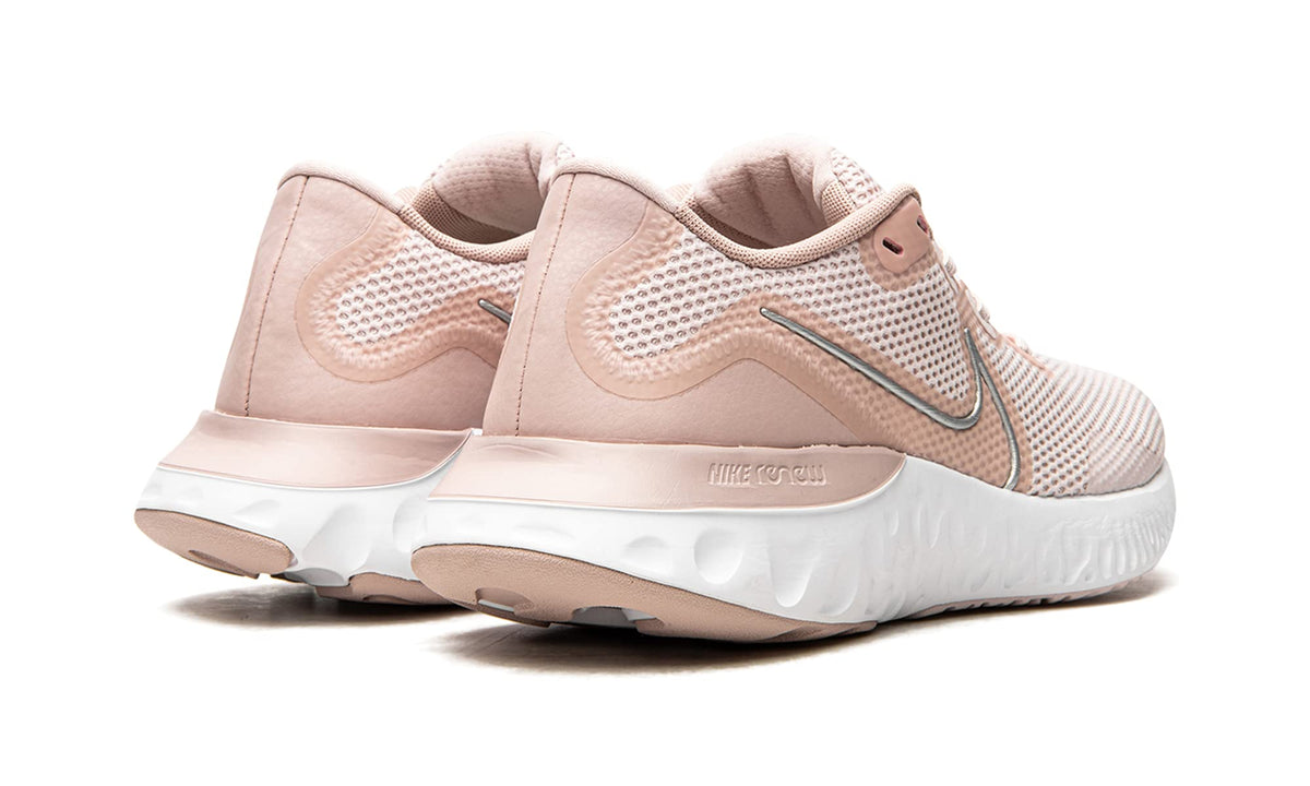 Nike Women's Renew Run Shoe, Pink, 10