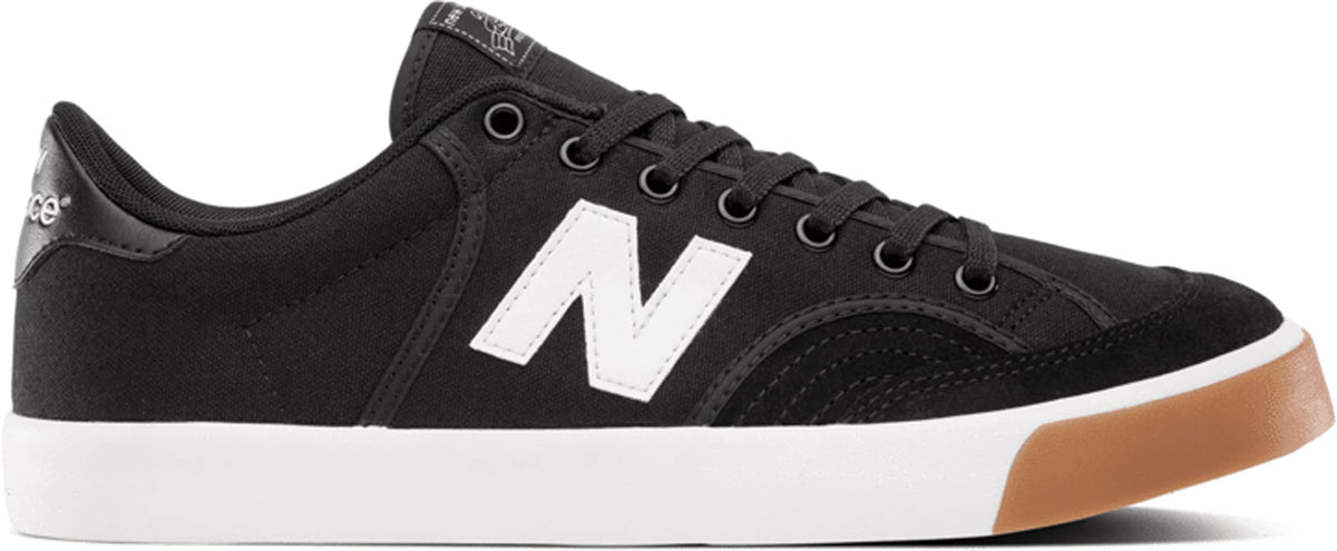 New Balance NM212 Black/White 5 US Men's 11.5, Women's 13 Medium