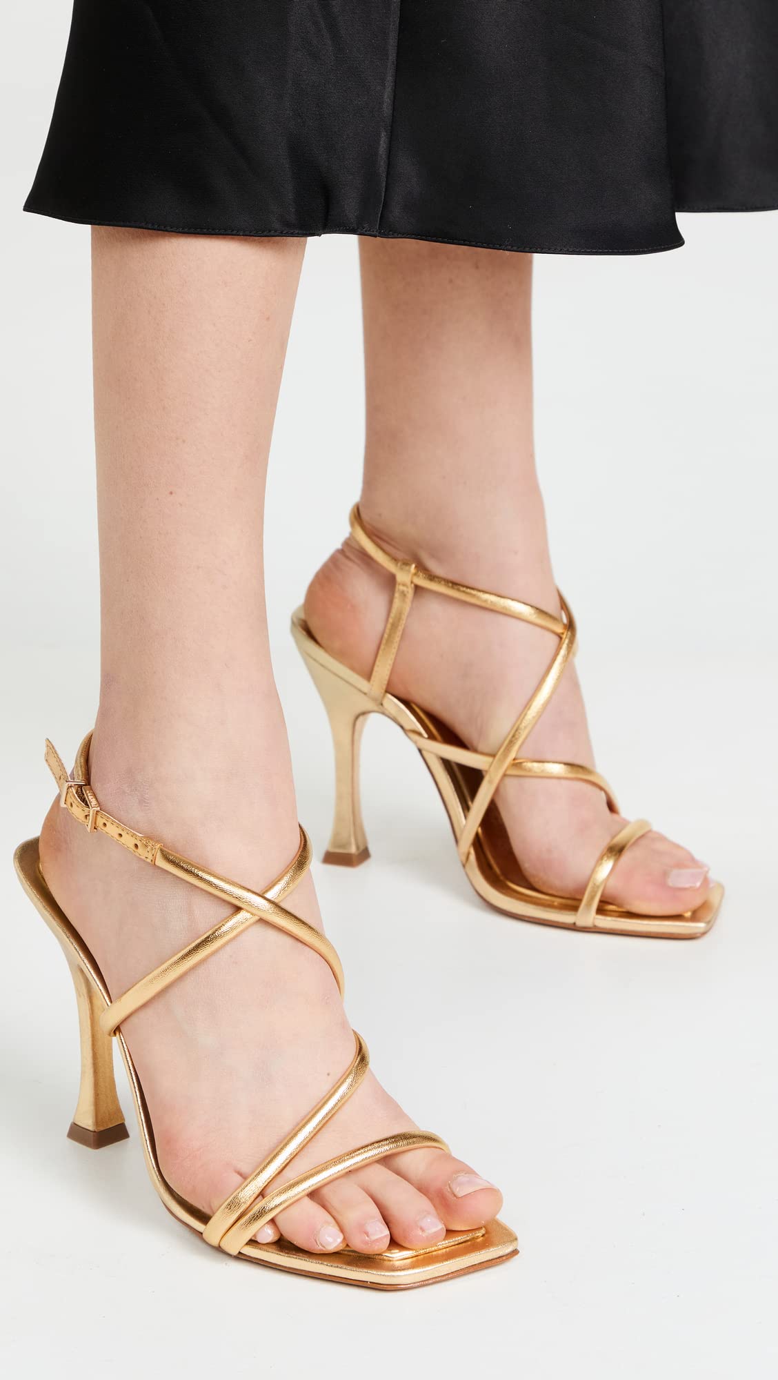 SCHUTZ Women's Lovi Sandals, Ouro/Ouro CLAR Orch, Gold, Metallic, 11 Medium US