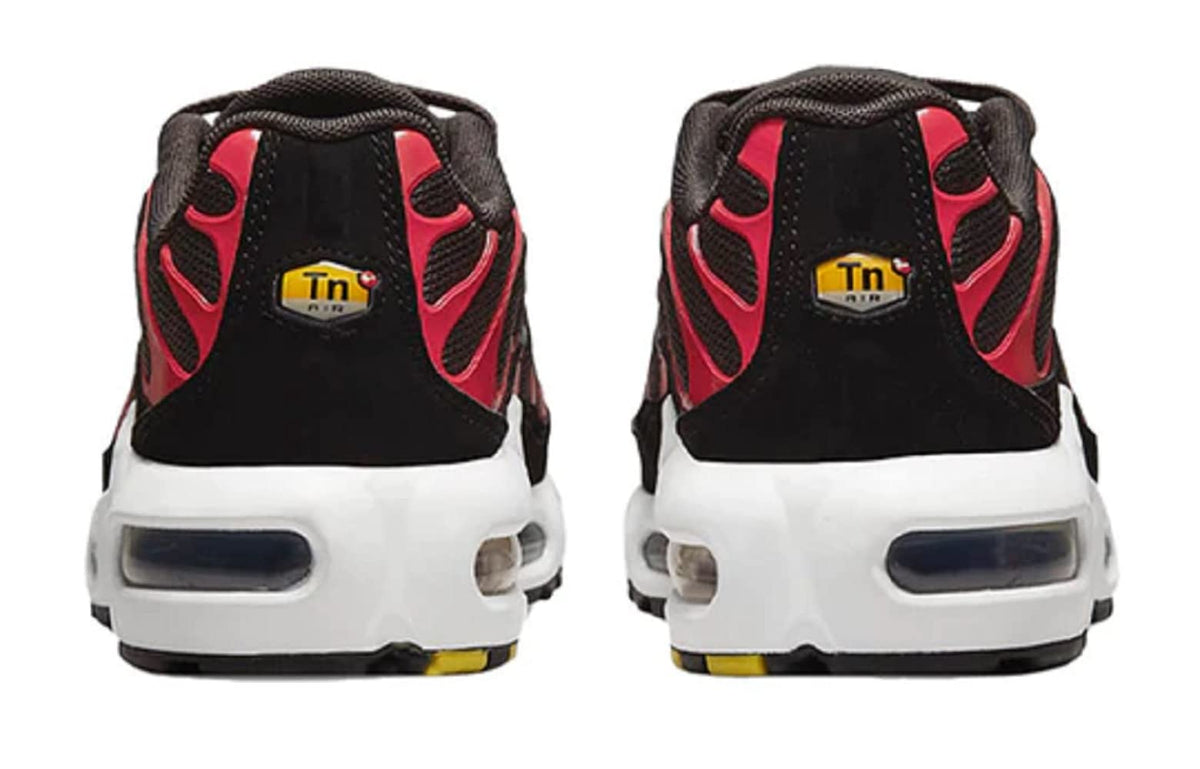 Nike Air Max Plus GS Running Trainers CD0609 Sneakers Shoes (UK 3.5 us 4Y EU 36, Medium Black Siren red 200)