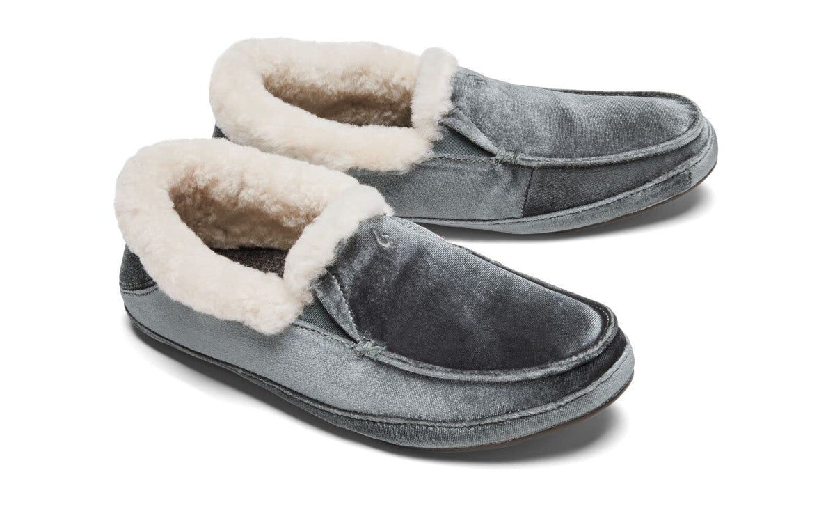 OLUKAI Ku'una Lanui Women's Slipper, Soft Velvet & Dual-Density PU Footbed for All-Day Comfort, Breathable & Supportive Drop-In-Heel, Cute & Casual Slip-On Design, Charcoal/Charcoal, 9
