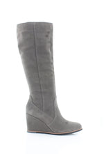 Naturalizer Gemini Taupe Oil Suede 8.5 M (B)