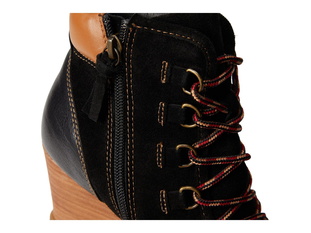 Sofft Underlyn Black Suede 6 M (B)