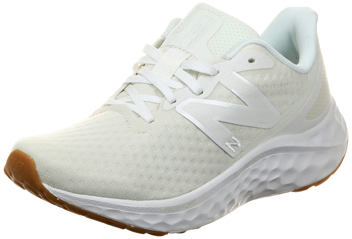 New Balance Women's Fresh Foam Arishi V4 Running Shoe, Raw Sugar/Gum, 8 Wide