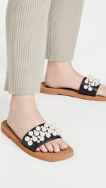 Stuart Weitzman Goldie Slide Black 5.5 M