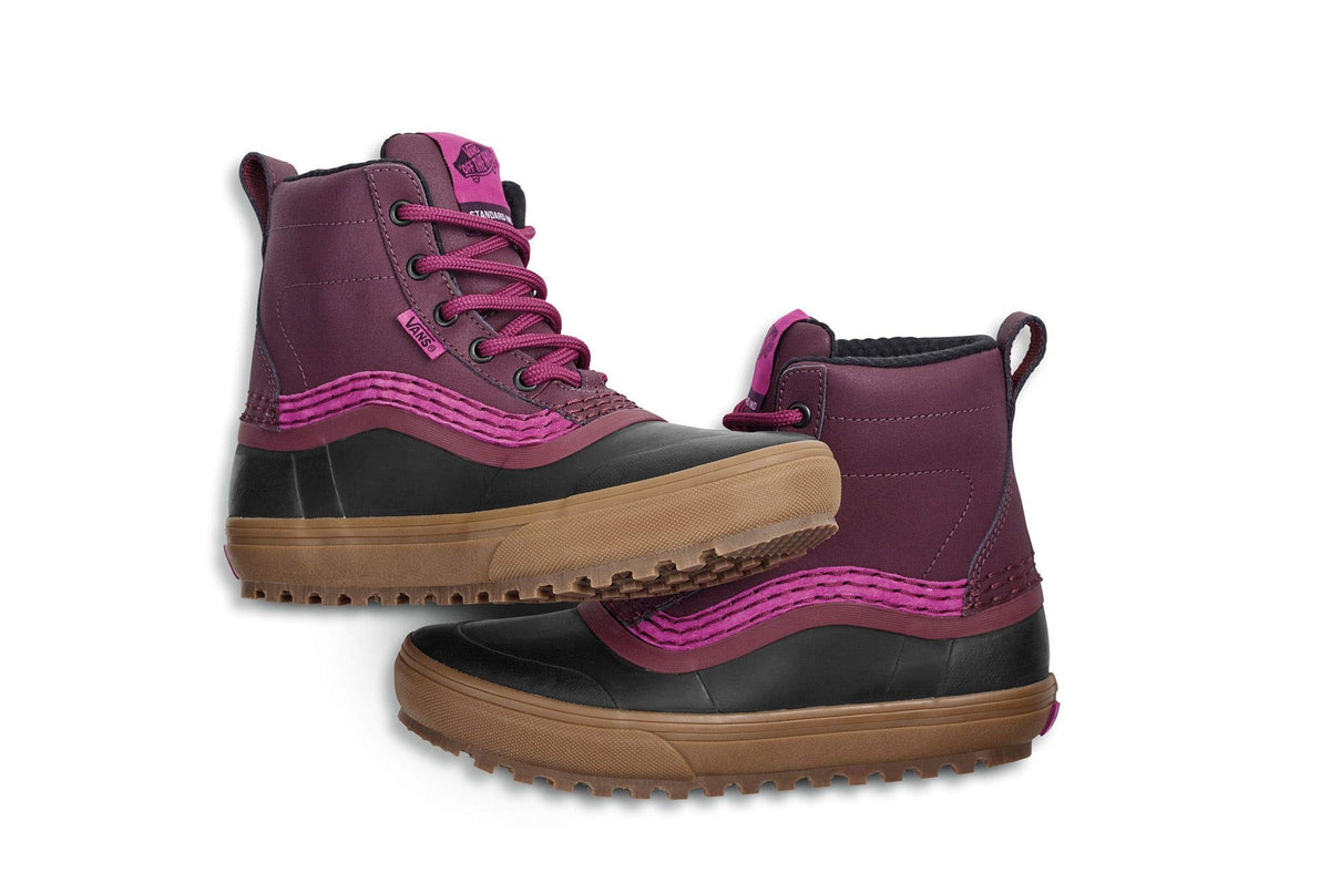 Vans Womens Standard Mid MTE Boot (Port Royale, 8.5)