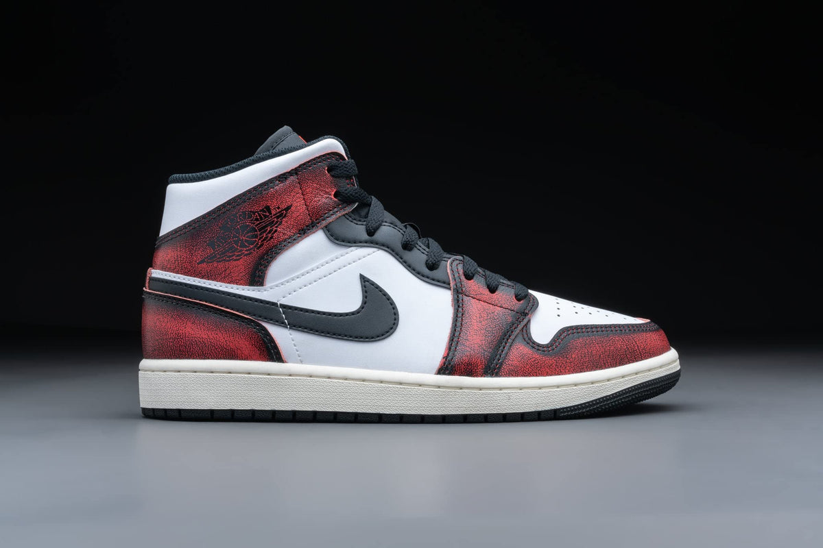 Jordan 1 Mid Women French Blue/Magic Ember DN3738-400 8