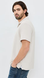 FRAME Men's Short Sleeve Jacquard Polo, Light Khaki, Off White, M