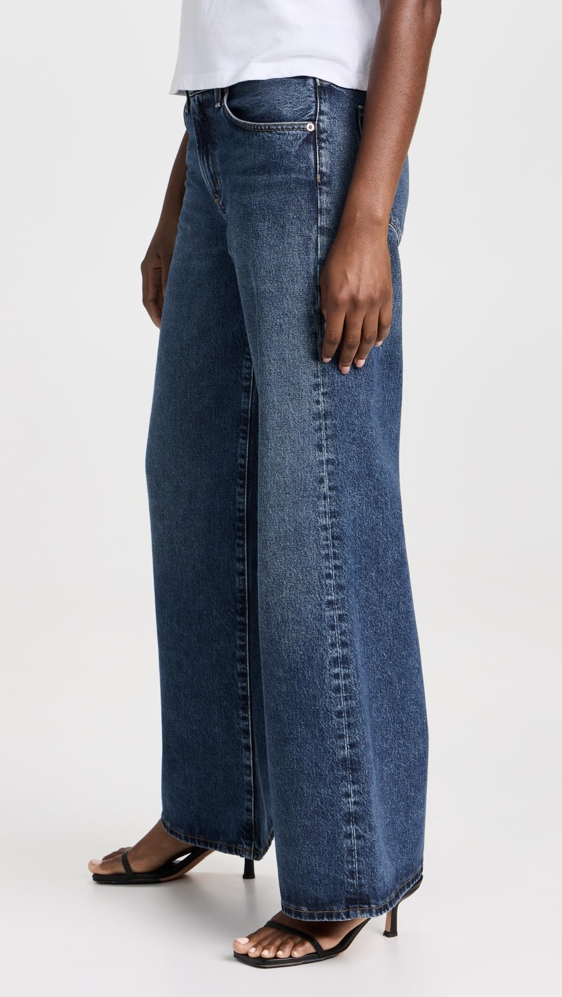 AGOLDE Women's Clara Jeans: Low Rise Baggy Flare, Noise, Blue, 23