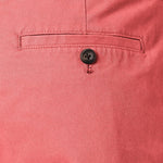 Amazon Essentials Men's Classic-Fit 7" Chino Shorts, Raspberry Red, 31