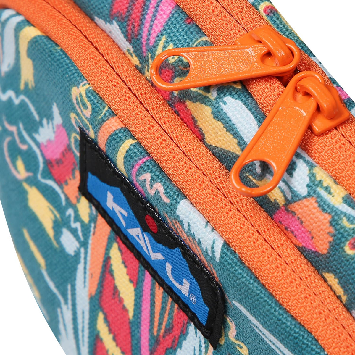 KAVU Canvas Spectator Belt Bag Hip Fanny Pack - Sail Dreams