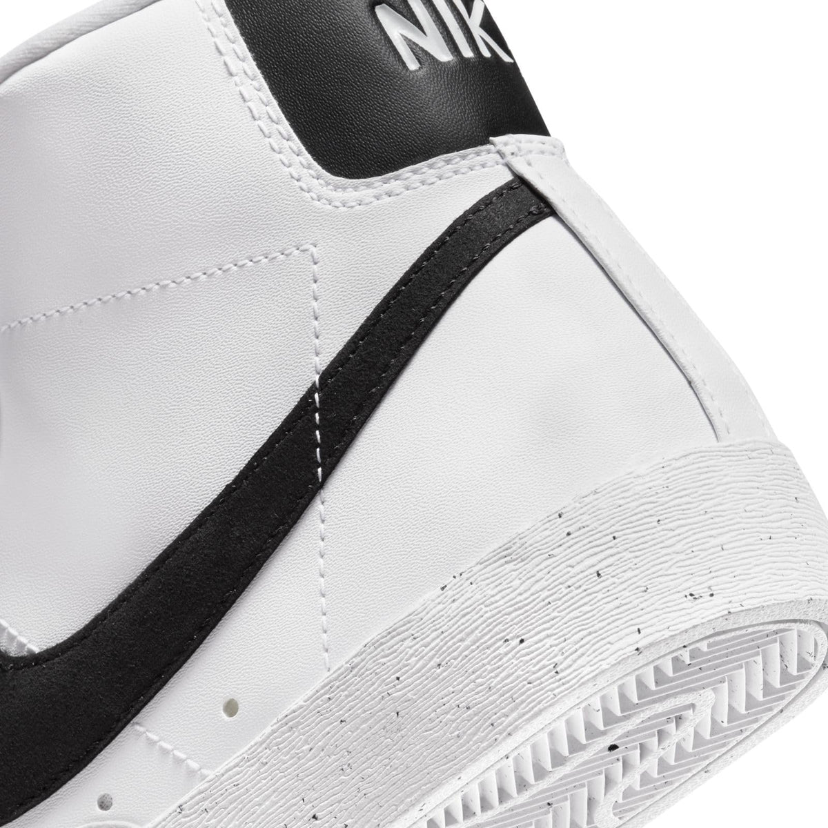 Nike Women's Shoes Sneaker, White Black, 9 AU