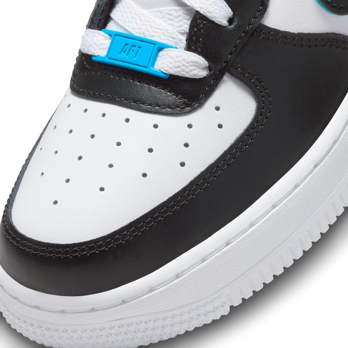 Nike Air Force 1 LV8 EMB (Big Kid) 5.5 Big Kid White/Black-laser Blue-volt