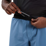 On Men's Lightweight 7.5" Shorts, Cerulean/Black, M