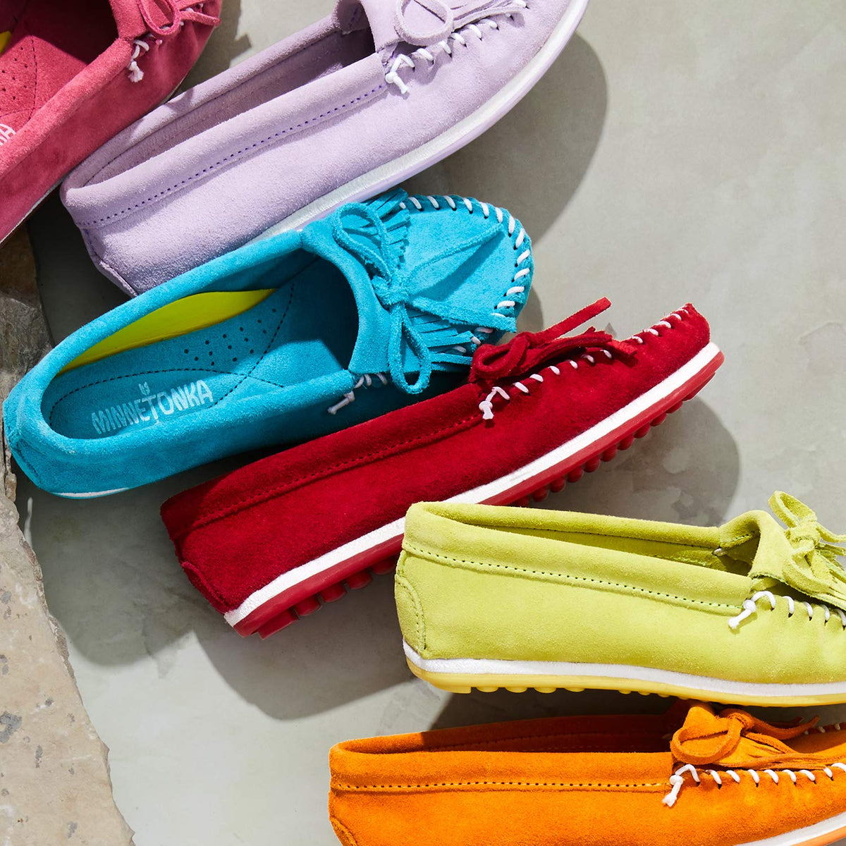 Minnetonka Kilty Plus Bordeaux Suede 8.5 M