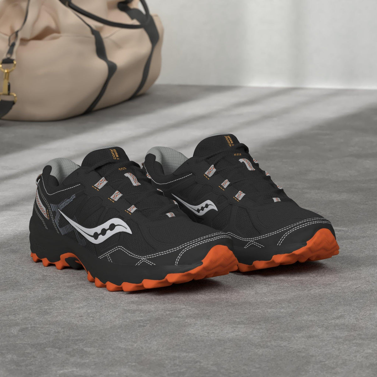 Saucony Men's Excursion Tr11 Black/Grey/Orange Running Shoe 10.5 M US