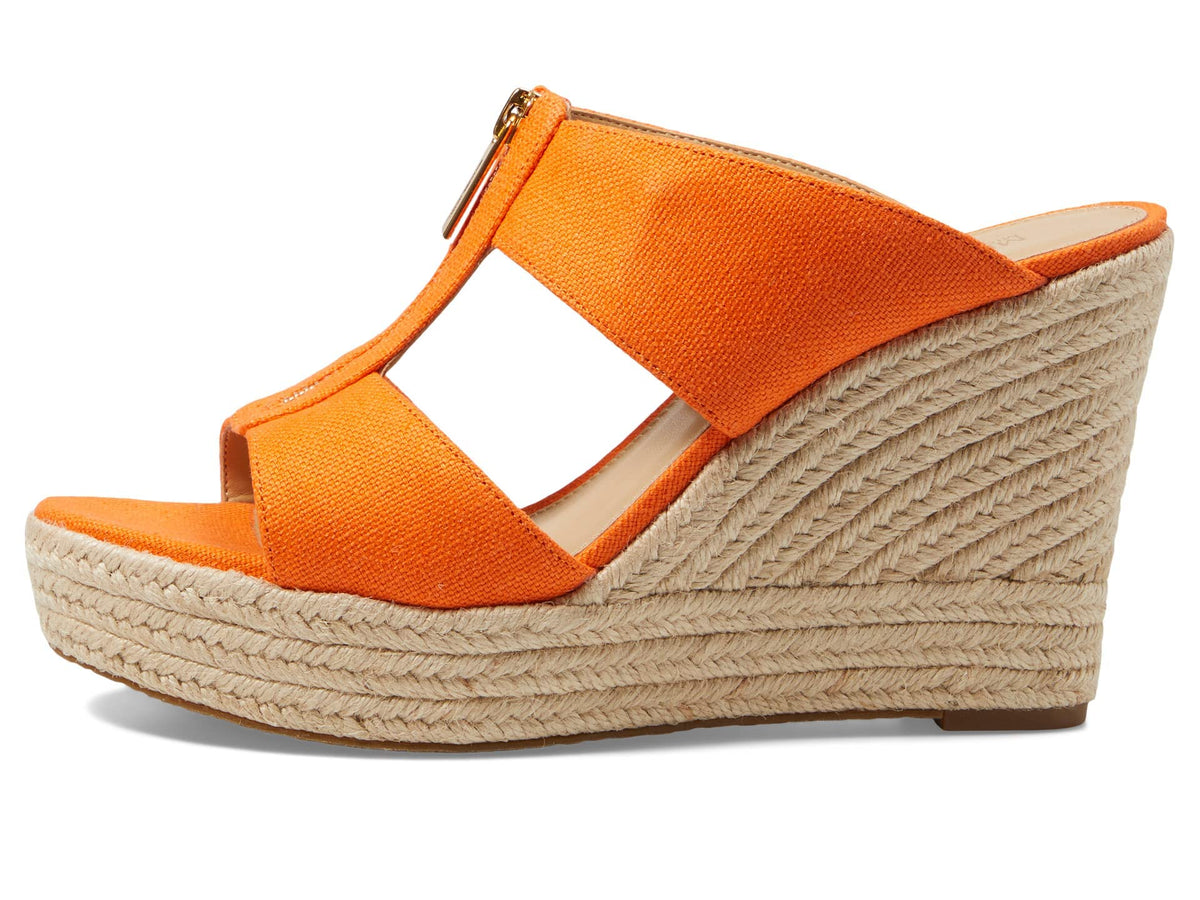 Michael Kors Women's Heeled Shoe 7 Apricot