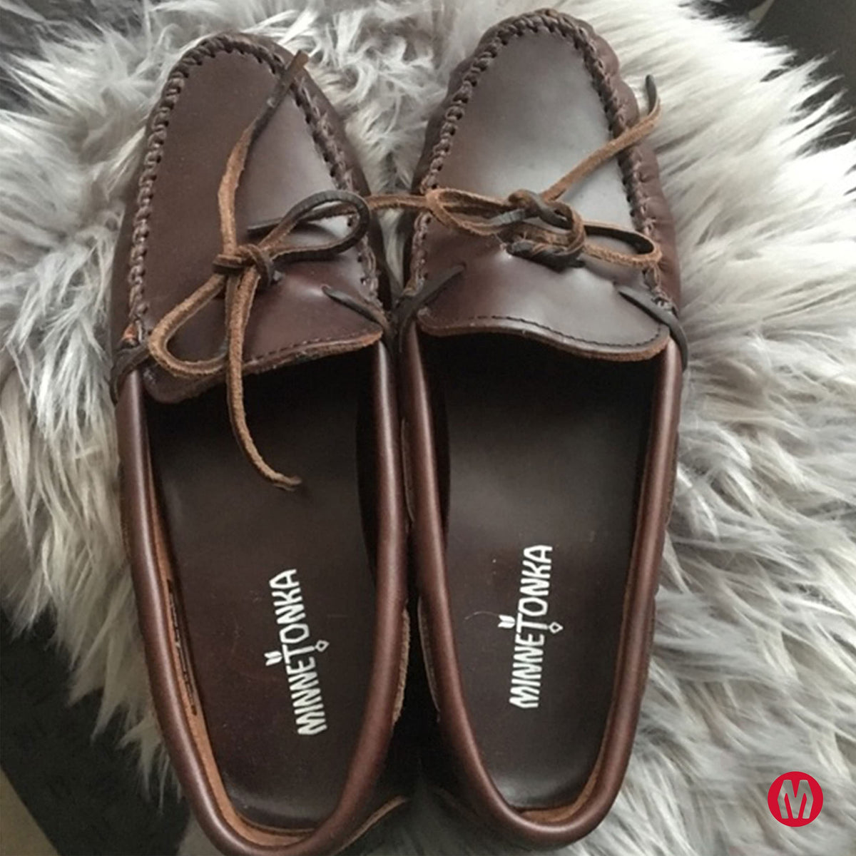 Minnetonka Women's Classic Driving Moccasin,Dark Brown Lariat,10 M US