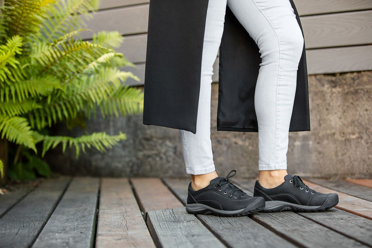 KEEN Women's Presidio 2 Casual Leather Sneakers, Infield/Cornstalk, 7 M US