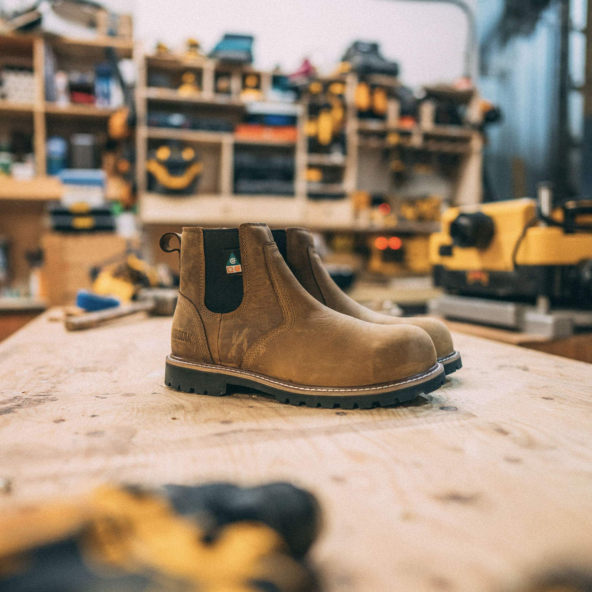 Kodiak Men's McKinney Composite Toe Water-Resistant Chelsea Industrial Boot, Black, 7.5 Wide