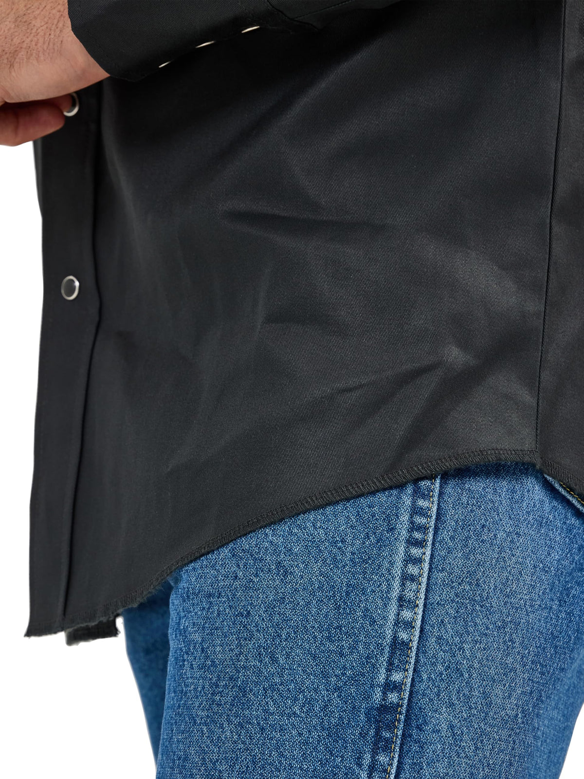 Wrangler Mens Cowboy Cut Western Two Pocket Long Sleeve Snap Work - Firm Finish Button Down Shirts, Black, X-Large US