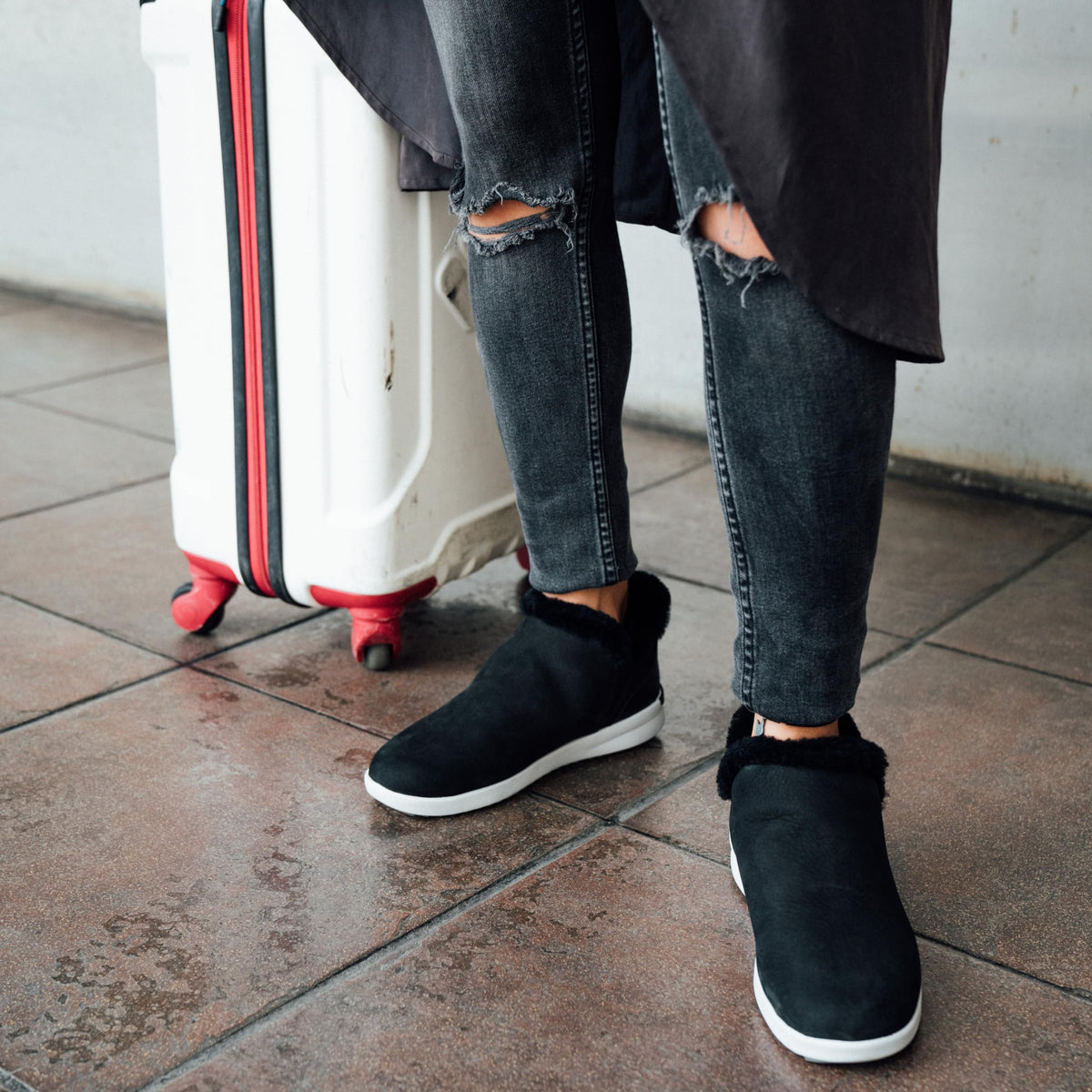 OLUKAI Malua Hulu Women's Boot, Soft & Comfortable Waterproof Nubuck Leather, Full-Grain Leather Heel with Elastic Panels, Slip-On Design, Onyx/Mist Grey, 6.5