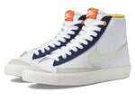 Nike Boy's Blazer Mid '77 BG (Big Kid) White/Polar/Midnight Navy/Safety Orange 6 Big Kid M