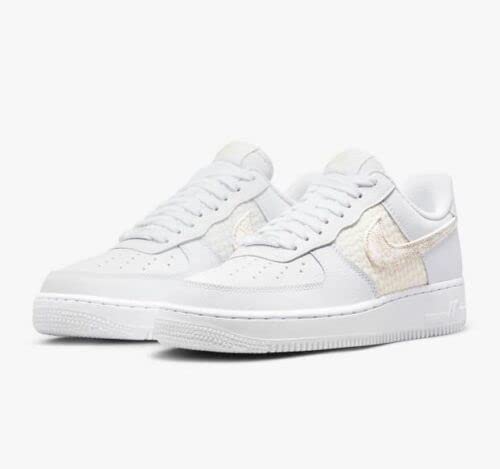 NIKE Women's Shox Q'Vida, White Multicolor Sail, 4 UK