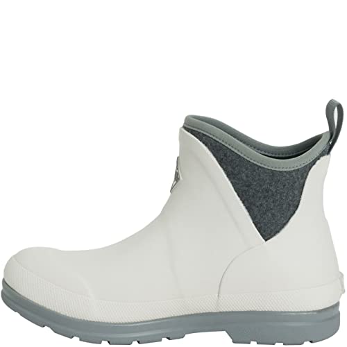 MUCK Women's Original Ankle White Size 9(M)