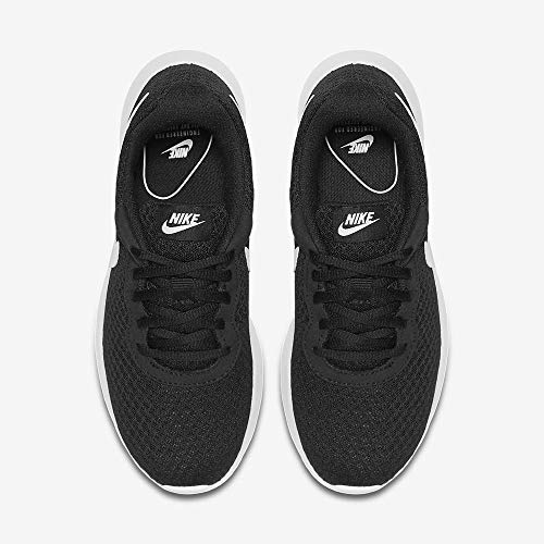NIKE Women's Tanjun Black/White Size 5 2E US