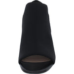 Donald Pliner Lizzy Black 10 M